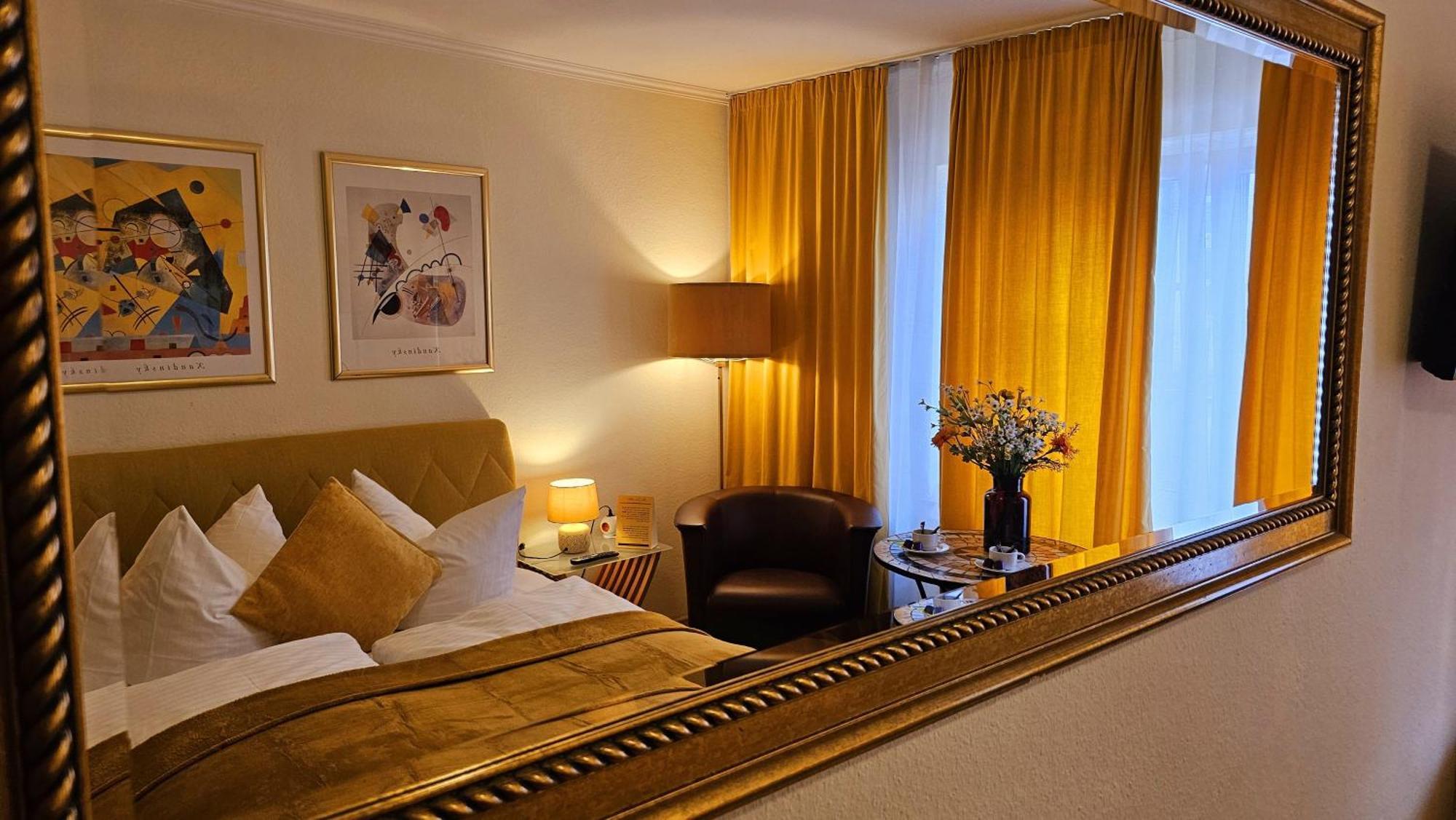 The Soho Altstadt Hotel Dusseldorf Exterior photo