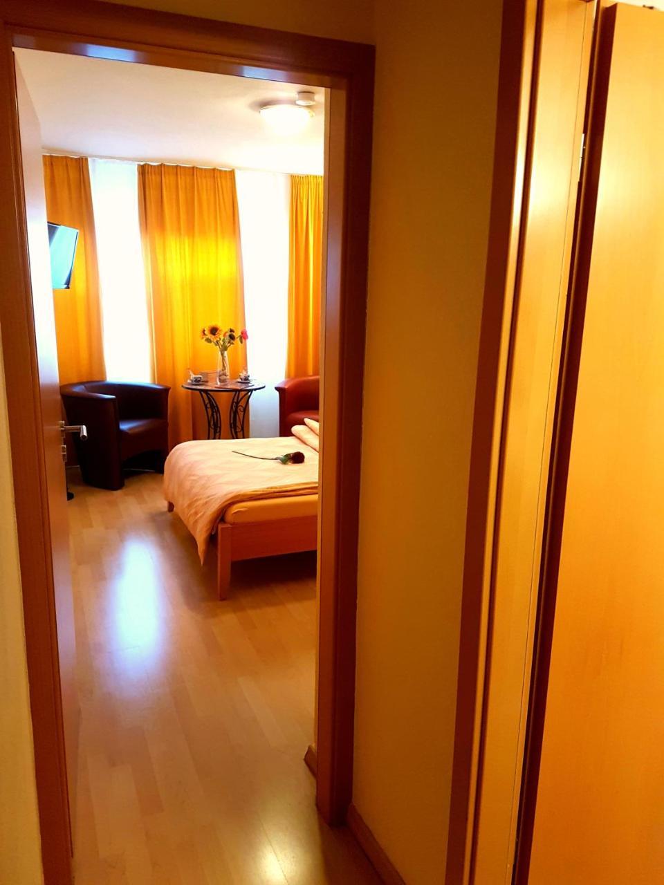 The Soho Altstadt Hotel Dusseldorf Exterior photo